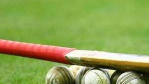 INVERCARGILL, NEW ZEALAND - FEBRUARY 19: Cricket bat and balls are seen before the fourth Twenty20 match between the New Zealand and Australia at Queens Park on February 19, 2011 in Invercargill, New Zealand. (Photo by Teaukura Moetaua/Getty Images)(Getty Images) INVERCARGILL, NEW ZEALAND - FEBRUARY 19: Cricket bat and balls are seen before the fourth Twenty20 match between the New Zealand and Australia at Queens Park on February 19, 2011 in Invercargill, New Zealand. (Photo by Teaukura Moetaua/Getty Images)(Getty Images)
