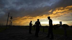 Hurricane-force winds extending 60 miles (95 kilometers) from the storm’s center neared the coast, forecasters said, and bands of heavy rain fell 30 miles (48 kilometers) from the beach in Lake Charles.(AP Photo) Hurricane-force winds extending 60 miles (95 kilometers) from the storm’s center neared the coast, forecasters said, and bands of heavy rain fell 30 miles (48 kilometers) from the beach in Lake Charles.(AP Photo)