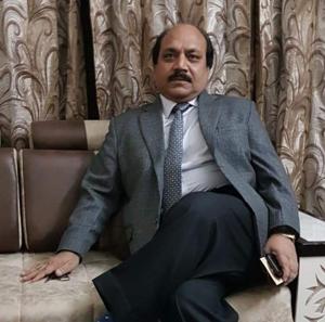 Dr Arun Sharma, senior medical officer of Amritsar Civil Hospital.(HT Photo) Dr Arun Sharma, senior medical officer of Amritsar Civil Hospital.(HT Photo)