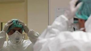 The IMA cited government data and said 87,000 healthcare workers had been infected and 573 of them had lost their lives due to Covid-19.(Reuters) The IMA cited government data and said 87,000 healthcare workers had been infected and 573 of them had lost their lives due to Covid-19.(Reuters)