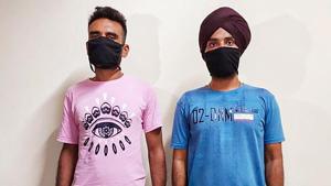 Accused Inderjeet Singh Gill and Jaspal Singh after being apprehended in New Delhi.(PTI Photo) Accused Inderjeet Singh Gill and Jaspal Singh after being apprehended in New Delhi.(PTI Photo)