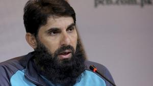 Chief selector of Pakistan Cricket Misbah-ul-Haq, left, addresses a press conference in Lahore, Pakistan, Saturday, Feb. 1, 2020. Pakistan has recalled allrounder Faheem Ashraf and offspinner Bilal Asif for next week's ICC World Test Championship match against Bangladesh at Rawalpindi. (AP Photo/K.M. Chaudary)(AP) Chief selector of Pakistan Cricket Misbah-ul-Haq, left, addresses a press conference in Lahore, Pakistan, Saturday, Feb. 1, 2020. Pakistan has recalled allrounder Faheem Ashraf and offspinner Bilal Asif for next week's ICC World Test Championship match against Bangladesh at Rawalpindi. (AP Photo/K.M. Chaudary)(AP)