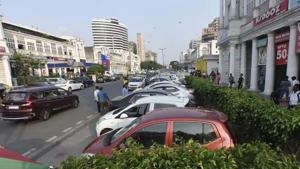 The South Delhi Municipal Corporation (SDMC) has started training its officials, mostly engineers, on the modalities of parking management area plans (PMAP) and how to implement them in neighbourhoods as part of the new parking policy.(File photo for representation) The South Delhi Municipal Corporation (SDMC) has started training its officials, mostly engineers, on the modalities of parking management area plans (PMAP) and how to implement them in neighbourhoods as part of the new parking policy.(File photo for representation)