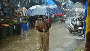 Widespread and heavy rainfall accompanied by thunderstorm and lightning is likely at many places over central, north-west and peninsular India.(HT Photo) Widespread and heavy rainfall accompanied by thunderstorm and lightning is likely at many places over central, north-west and peninsular India.(HT Photo)