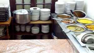 The northern railway-run Indian Parliament usually dishes out sumptuous menu of 48 items at subsidised prices in the Parliament canteens. However, now only food packets will be served during the monsoon session.(HT photo) The northern railway-run Indian Parliament usually dishes out sumptuous menu of 48 items at subsidised prices in the Parliament canteens. However, now only food packets will be served during the monsoon session.(HT photo)
