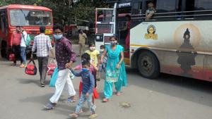 People come back to Pune from their native places after the lifting of lockdown at ST Stand, Swargate in Pune.(HT PHOTO) People come back to Pune from their native places after the lifting of lockdown at ST Stand, Swargate in Pune.(HT PHOTO)