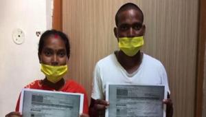 Jharkhand couple who drove 1,200 km to write exam in MP get air ticket for return journey.(ANI) Jharkhand couple who drove 1,200 km to write exam in MP get air ticket for return journey.(ANI)