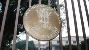 The direction came after the court was informed that monkeys not only damaged the tender branches but sometimes uprooted the saplings.(HT file photo) The direction came after the court was informed that monkeys not only damaged the tender branches but sometimes uprooted the saplings.(HT file photo)