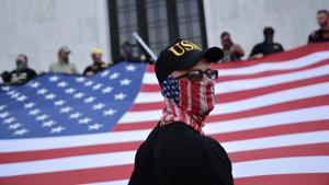 Supporters of US President Donald Trump gather at the steps of the Oregon State Capitol building in Salem, Oregon.(Reuters Photo) Supporters of US President Donald Trump gather at the steps of the Oregon State Capitol building in Salem, Oregon.(Reuters Photo)