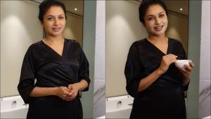 Bhagyashree spills the beans on her ‘pampering skin routine’(Instagram/bhagyashree.online) Bhagyashree spills the beans on her ‘pampering skin routine’(Instagram/bhagyashree.online)