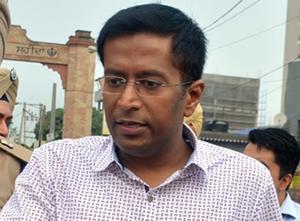 Mohali deputy commissioner has warned people against circulating malicious audio clips to spread misinformation on Covid-19.(HT File Photo) Mohali deputy commissioner has warned people against circulating malicious audio clips to spread misinformation on Covid-19.(HT File Photo)