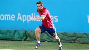 FC Barcelona's Lionel Messi during training.(REUTERS) FC Barcelona's Lionel Messi during training.(REUTERS)