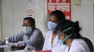 Meanwhile, the recovery rate dropped slightly to 79.63 per cent from 80.04 per cent on Friday, 80.55 per cent on Thursday and 81.35 per on Wednesday, as per the statistics.(Sunil Ghosh/HT Photo) Meanwhile, the recovery rate dropped slightly to 79.63 per cent from 80.04 per cent on Friday, 80.55 per cent on Thursday and 81.35 per on Wednesday, as per the statistics.(Sunil Ghosh/HT Photo)