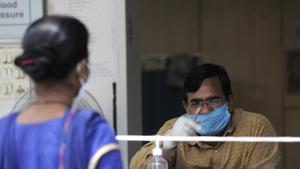 According to the Harvard Medical School, the reported rate of false negatives in antigen tests could be as high as 50%.(Sunil Ghosh / Hindustan Times) According to the Harvard Medical School, the reported rate of false negatives in antigen tests could be as high as 50%.(Sunil Ghosh / Hindustan Times)