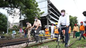Track-cycle in action.(HT photo) Track-cycle in action.(HT photo)