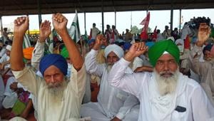 Farmers at the lalkar rally at Barnala’s grain market on Monday. Farmers at the lalkar rally at Barnala’s grain market on Monday.