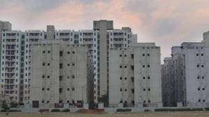 Though the current master plan also allows redevelopment of existing areas but the Delhi Development Authority (DDA) has asked the National Institute of Urban Affairs (NIUA), which is preparing the next master plan, to work on a regeneration policy keeping the ground realities in mind.(Amal KS/HT PHOTO (Representative)) Though the current master plan also allows redevelopment of existing areas but the Delhi Development Authority (DDA) has asked the National Institute of Urban Affairs (NIUA), which is preparing the next master plan, to work on a regeneration policy keeping the ground realities in mind.(Amal KS/HT PHOTO (Representative))