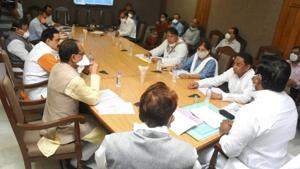 All-party meeting ahead of the monsoon session of the Madhya Pradesh assembly, in Bhopal on Tuesday.(PTI) All-party meeting ahead of the monsoon session of the Madhya Pradesh assembly, in Bhopal on Tuesday.(PTI)