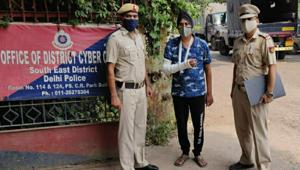 Two mobile phones that were used in the crime were seized from Jitender Singh while his two associates are still absconding.(Delhi Police) Two mobile phones that were used in the crime were seized from Jitender Singh while his two associates are still absconding.(Delhi Police)