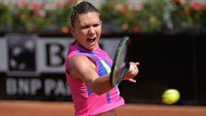 Simona Halep plays a forehand.(Getty Images) Simona Halep plays a forehand.(Getty Images)