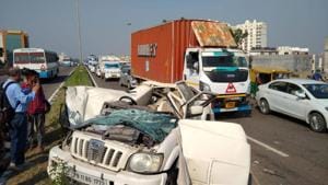 The Mahindra Scorpio after the accident on the Zirakpur-Kalka highway flyover near Panchkula on Thursday morning.(Gurminder Singh/HT) The Mahindra Scorpio after the accident on the Zirakpur-Kalka highway flyover near Panchkula on Thursday morning.(Gurminder Singh/HT)