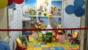 The hospital has also installed televisions sets that play cartoons for the children.(HT Photo) The hospital has also installed televisions sets that play cartoons for the children.(HT Photo)