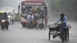 North and north-west India normally receives good monsoon rainfall due to oscillation of troughs getting their moisture feed from the Bay of Bengal and the Arabian Sea.(Biplov Bhuyan/HT PHOTO) North and north-west India normally receives good monsoon rainfall due to oscillation of troughs getting their moisture feed from the Bay of Bengal and the Arabian Sea.(Biplov Bhuyan/HT PHOTO)