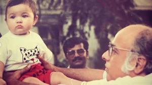 Alia Bhatt shared an adorable childhood picture to wish father Mahesh Bhatt on his 72nd birthday. Alia Bhatt shared an adorable childhood picture to wish father Mahesh Bhatt on his 72nd birthday.