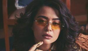 Surveen Chawla, who has worked with Anurag Kashyap, tweeted in his support. Surveen Chawla, who has worked with Anurag Kashyap, tweeted in his support.