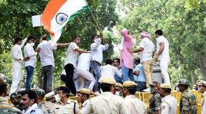 Delhi Pradesh Congress workers during a demonstration against agriculture related reform bills, near Shastri Bhawan in New Delhi on Monday.(Arvind Yadav/HT PHOTO) Delhi Pradesh Congress workers during a demonstration against agriculture related reform bills, near Shastri Bhawan in New Delhi on Monday.(Arvind Yadav/HT PHOTO)