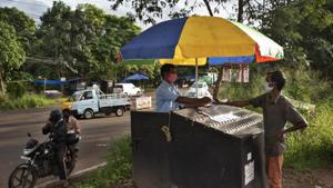 A lottery ticket vendor in Kochi.(Representative image/AP) A lottery ticket vendor in Kochi.(Representative image/AP)