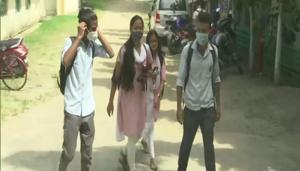 Students of the SB Deora college attending classes after several months.(ANI) Students of the SB Deora college attending classes after several months.(ANI)