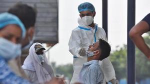 On Tuesday night, the Covid-19 tally in Madhya Pradesh rose to 1,10,711 with 2,544 new cases identified in the past 24 hours.(HT PHOTO.) On Tuesday night, the Covid-19 tally in Madhya Pradesh rose to 1,10,711 with 2,544 new cases identified in the past 24 hours.(HT PHOTO.)