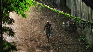 IMD had issued a red alert – a warning for heavy rainfall – for Monday. However, the intensity of rainfall is likely to lessen on Tuesday and Wednesday.(Representational Photo/HT) IMD had issued a red alert – a warning for heavy rainfall – for Monday. However, the intensity of rainfall is likely to lessen on Tuesday and Wednesday.(Representational Photo/HT)