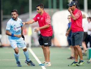 Harmanpreet Singh and Chris Ciriello.(Frank Uijlenbroek) Harmanpreet Singh and Chris Ciriello.(Frank Uijlenbroek)