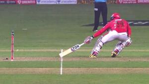 The short-run call during the KXIP-DC match triggered a controversy(Screenshot) The short-run call during the KXIP-DC match triggered a controversy(Screenshot)