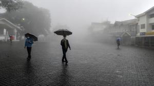 Heavy rains in Darjeeling and Kalimpong could lead to landslides, says the weather department.(AFP Photo) Heavy rains in Darjeeling and Kalimpong could lead to landslides, says the weather department.(AFP Photo)