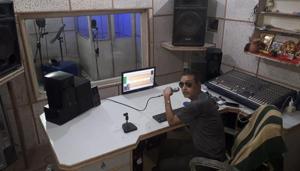 Recording studios in Patna are abuzz again with Bollywood songs and popular Bhojpuri numbers which provide ready music to these artists to build on.(HT Photo) Recording studios in Patna are abuzz again with Bollywood songs and popular Bhojpuri numbers which provide ready music to these artists to build on.(HT Photo)