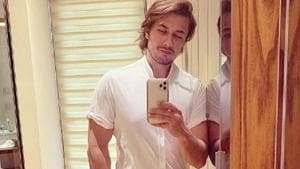 In April 2018, Meesha Shafi accused Ali Zafar of sexual harassment.