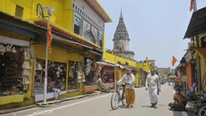 Flags put up across the city on the eve of the foundation stone laying ceremony of the Ram Janmabhumi temple in Ayodhya, Uttar Pradesh.(HT photo) Flags put up across the city on the eve of the foundation stone laying ceremony of the Ram Janmabhumi temple in Ayodhya, Uttar Pradesh.(HT photo)