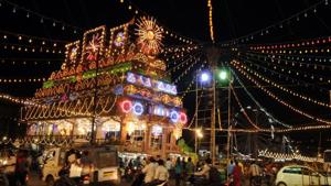 On Monday, Indore reported 449 new Covid-19 cases, taking the district count to 23,524.(HT Photo) On Monday, Indore reported 449 new Covid-19 cases, taking the district count to 23,524.(HT Photo)