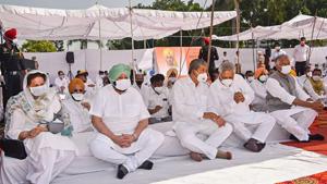 Punjab CM Amarinder Singh at a protest over farm laws, at Khatkar Kalan, Bhagat Singh’s village, in Punjab on Monday.(PTI Photo) Punjab CM Amarinder Singh at a protest over farm laws, at Khatkar Kalan, Bhagat Singh’s village, in Punjab on Monday.(PTI Photo)