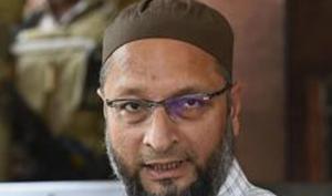 AIMIM MP from Hyderabad Asaduddin Owaisi’s party has decided to contest UP bypolls to be held on November 3.(PTI Photo) AIMIM MP from Hyderabad Asaduddin Owaisi’s party has decided to contest UP bypolls to be held on November 3.(PTI Photo)