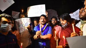 Bhim Army chief Chandrashekhar Azad leads a candle light protest against the rape of a 19-year old woman in Hathras who died at Safdarjung Hospital.(Sanchit Khanna/HT Photo) Bhim Army chief Chandrashekhar Azad leads a candle light protest against the rape of a 19-year old woman in Hathras who died at Safdarjung Hospital.(Sanchit Khanna/HT Photo)