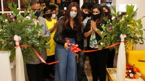 B2C Network intends to open hundreds of Marie Claire Salon & Wellness centers in India via franchising, as well as over 30 vocational training academies in the next 5 years.(Digpu) B2C Network intends to open hundreds of Marie Claire Salon & Wellness centers in India via franchising, as well as over 30 vocational training academies in the next 5 years.(Digpu)