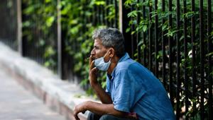 Doctors suggest having open designated zones for smoking instead.(AFP) Doctors suggest having open designated zones for smoking instead.(AFP)