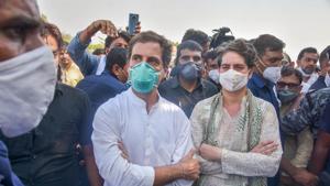 Former Congress president Rahul Gandhi with party general secretary Priyanka Gandhi during their march to Hathras, Yamuna Expressway near Jewar, October 1, 2020(PTI) Former Congress president Rahul Gandhi with party general secretary Priyanka Gandhi during their march to Hathras, Yamuna Expressway near Jewar, October 1, 2020(PTI)
