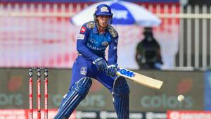 IPL 2020 MI vs SRH: Quinton de Kock attempts to play the scoop shot(PTI Image) IPL 2020 MI vs SRH: Quinton de Kock attempts to play the scoop shot(PTI Image)