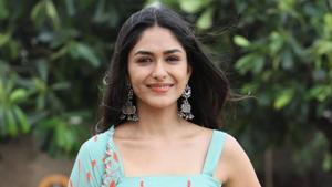 Actor Mrunal Thakur is presently shooting for her upcoming Bollywood project Jersey. Actor Mrunal Thakur is presently shooting for her upcoming Bollywood project Jersey.