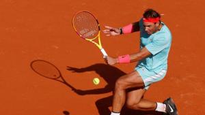 Tennis - French Open - Roland Garros, Paris, France - October 4, 2020. Spain's Rafael Nadal in action during his fourth round match against Sebastian Korda of the U.S. REUTERS/Gonzalo Fuentes(REUTERS) Tennis - French Open - Roland Garros, Paris, France - October 4, 2020. Spain's Rafael Nadal in action during his fourth round match against Sebastian Korda of the U.S. REUTERS/Gonzalo Fuentes(REUTERS)